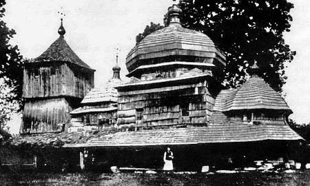 Старовинна із 15 сторіччя церква св. Параскевії в Малнові коло Перемишля