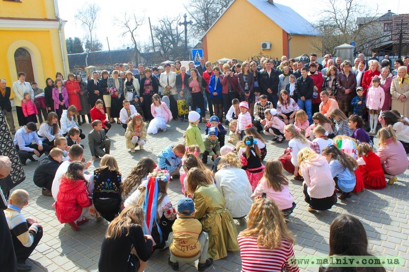 "І всі заснули мертвим сном, мертвим сном..."